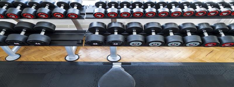 ​What are the health benefits of lifting weights?